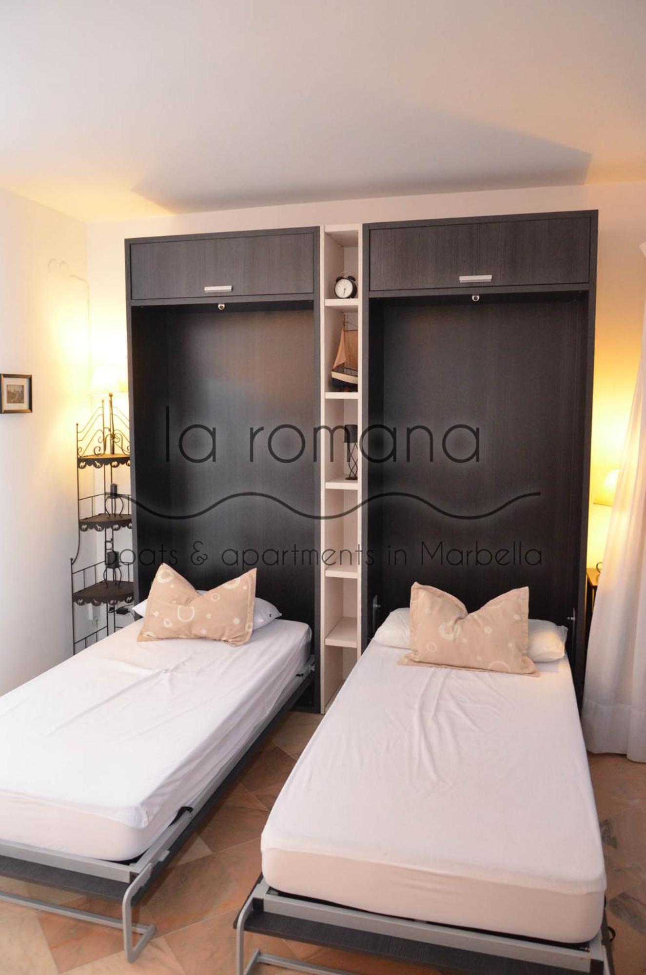 Laromanamarbella Punto Es Marbella
