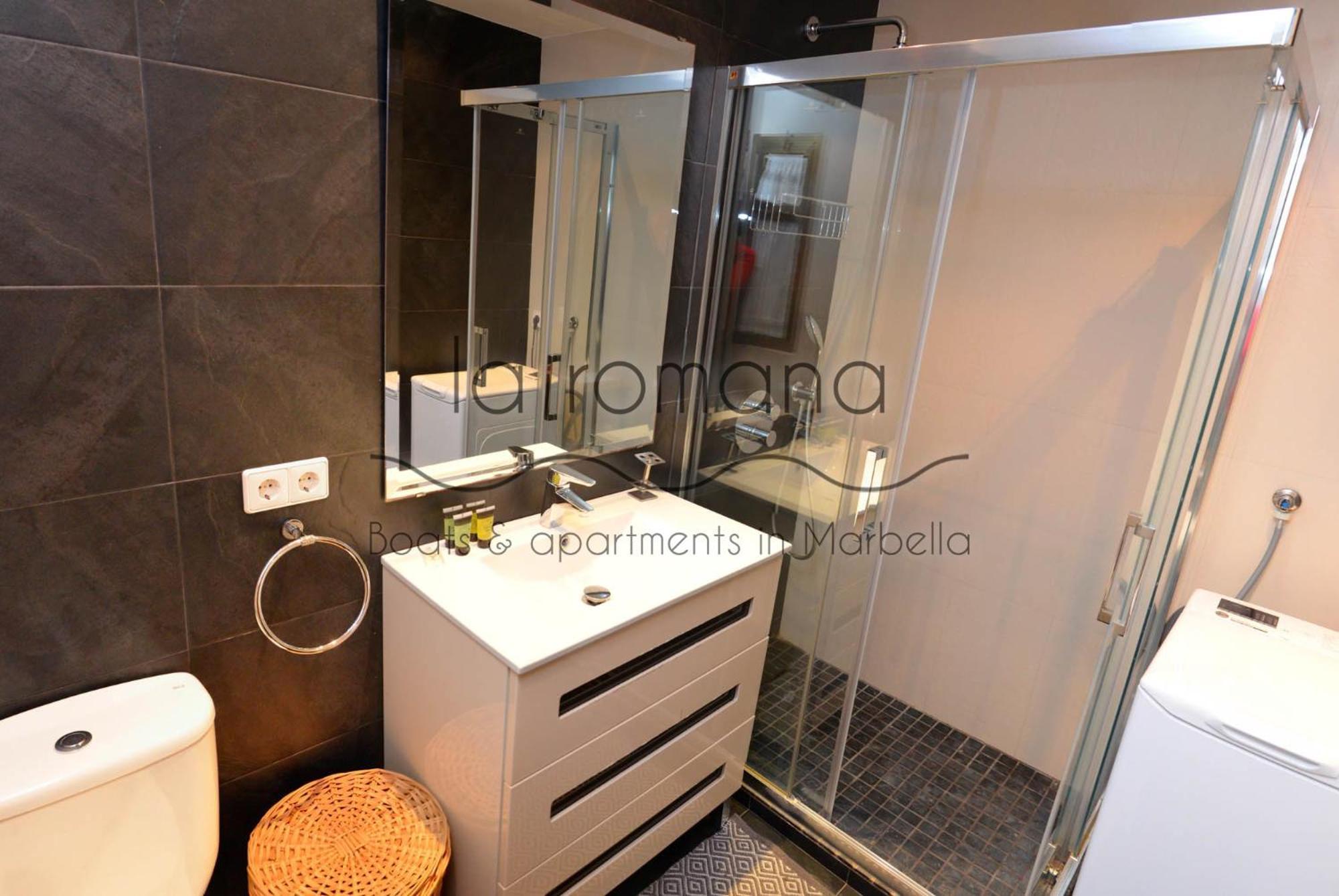 Laromanamarbella Punto Es Apartamento *