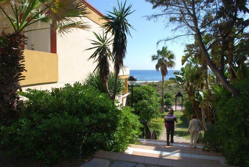 Laromanamarbella Punto Es Apartment
